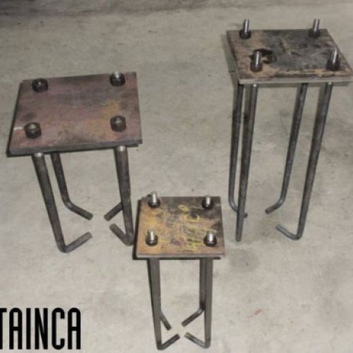 Conjunto de pernos de anclaje montados con placa para puesta directa en obra