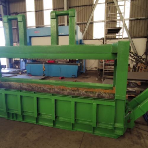 Reparación Contenedor Metálico Arcelor